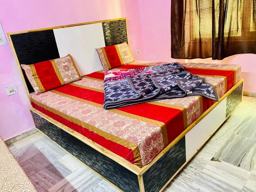 Hotel Hari Ganga Near By Bus And Railway Station Haridwār Esterno foto