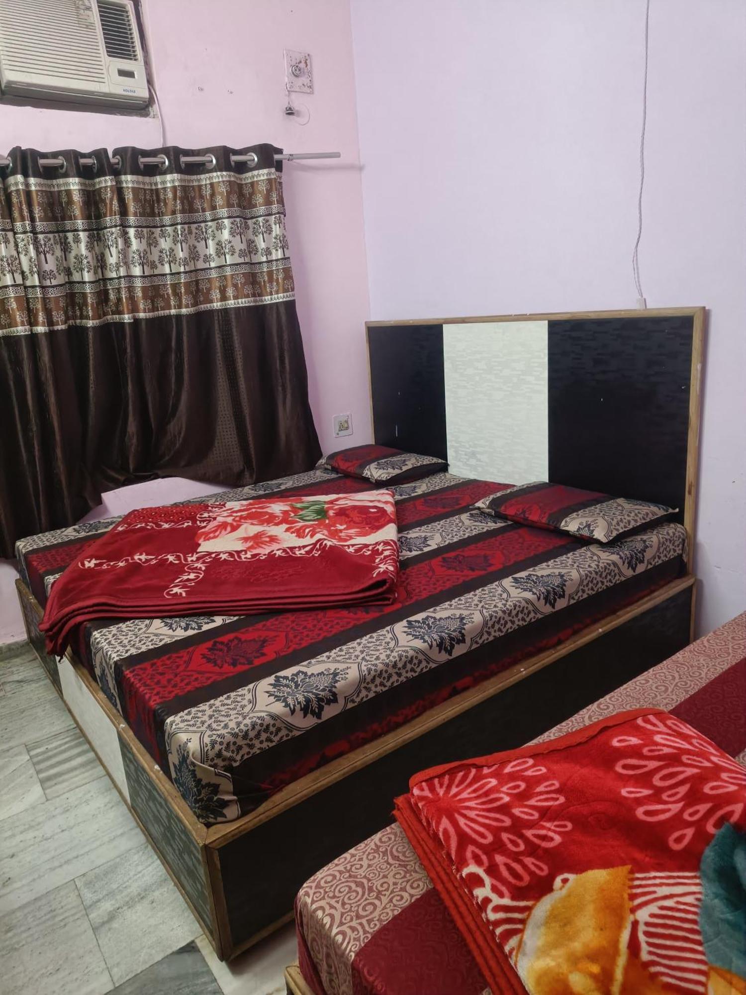 Hotel Hari Ganga Near By Bus And Railway Station Haridwār Esterno foto