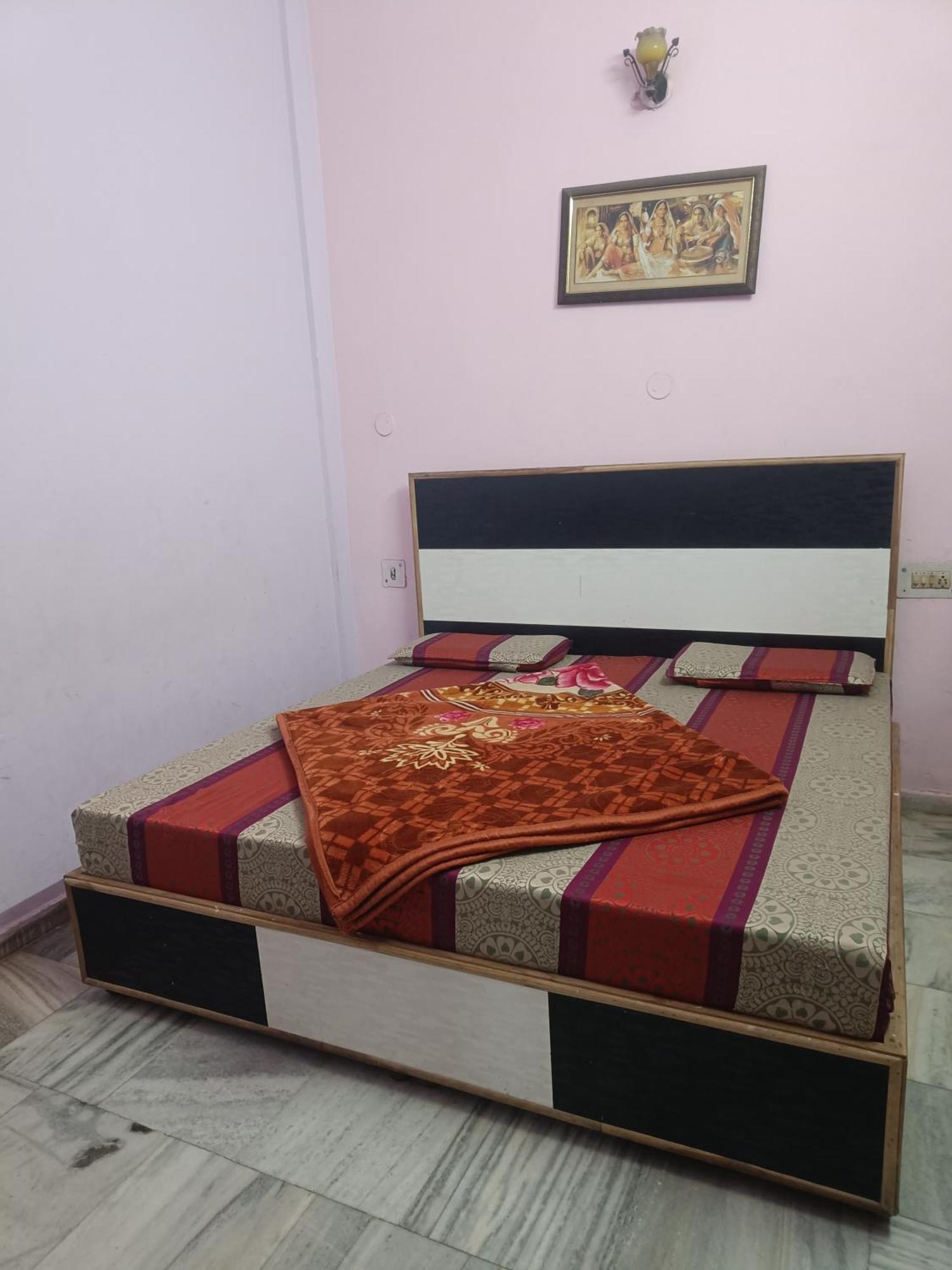 Hotel Hari Ganga Near By Bus And Railway Station Haridwār Esterno foto